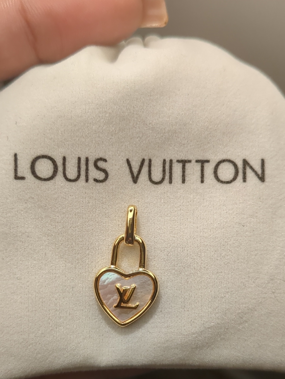 Louis Vuitton Heart Pull Charm Pendant